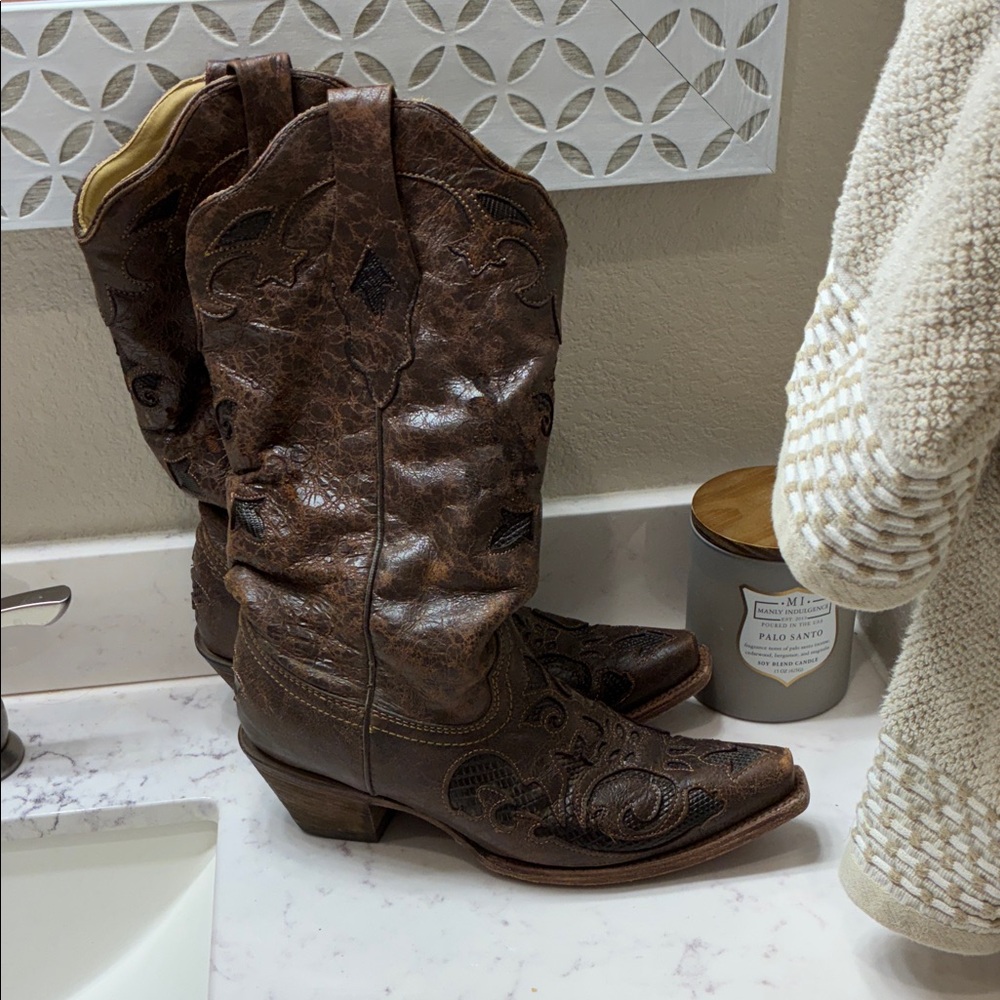 Corral Brown Heeled Boots